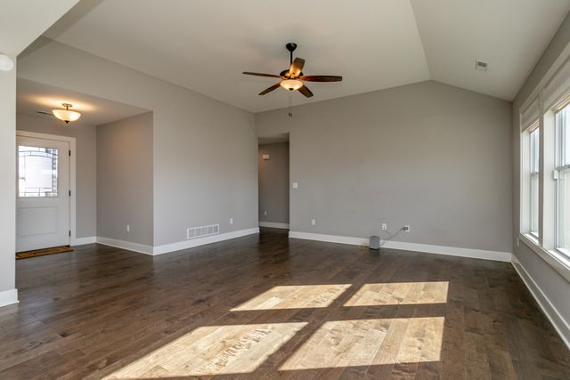 3508 YELLOWWOOD DR, Columbia, MO 65202