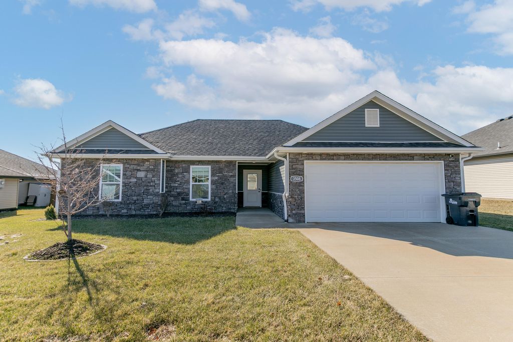 3508 YELLOWWOOD DR, Columbia, MO 65202