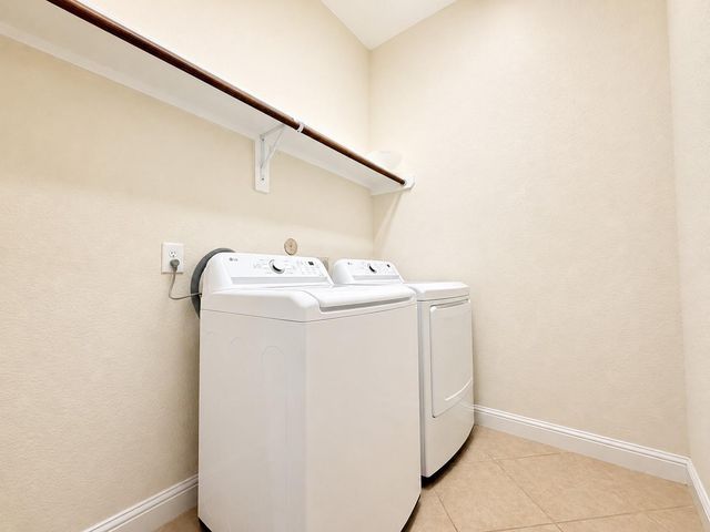 7742 Candlelight Park Lane, Spring, TX 77379