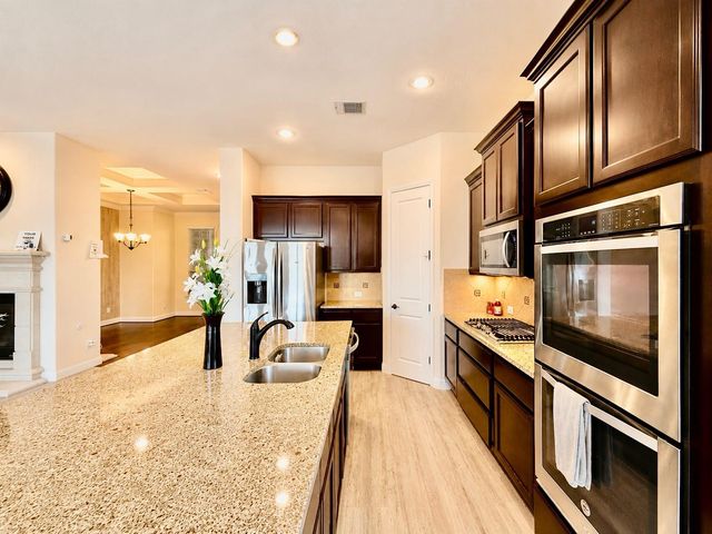 7742 Candlelight Park Lane, Spring, TX 77379