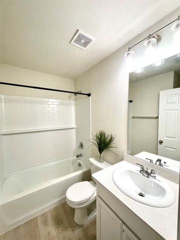 1929 Elderberry Street, Royse City, TX 75189