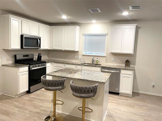 1929 Elderberry Street, Royse City, TX 75189