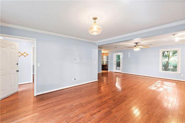 1172 Dogwood Forest NE Drive, Marietta, GA 30068