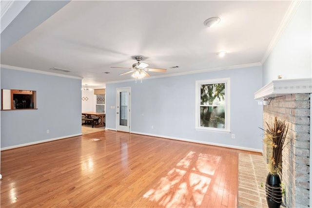 1172 Dogwood Forest NE Drive, Marietta, GA 30068