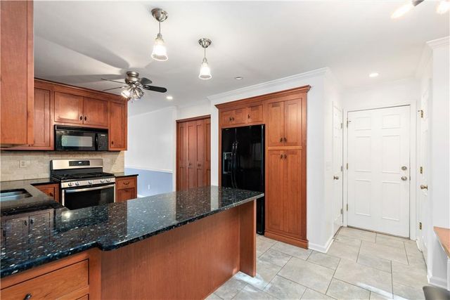 1172 Dogwood Forest NE Drive, Marietta, GA 30068