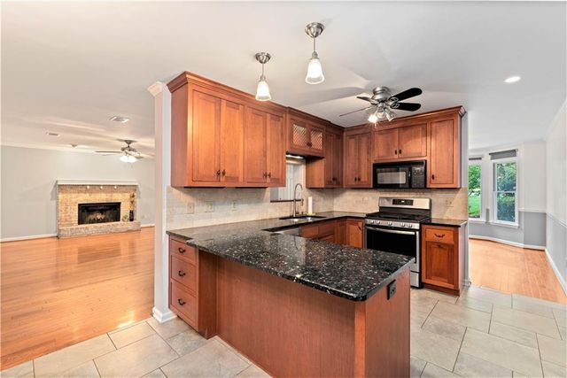 1172 Dogwood Forest NE Drive, Marietta, GA 30068