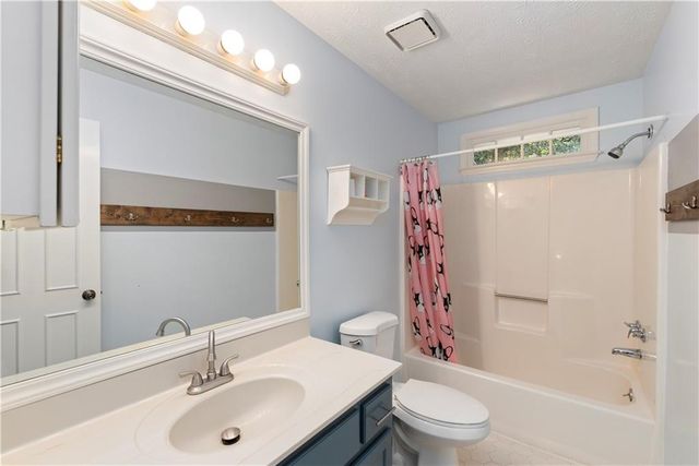 1172 Dogwood Forest NE Drive, Marietta, GA 30068