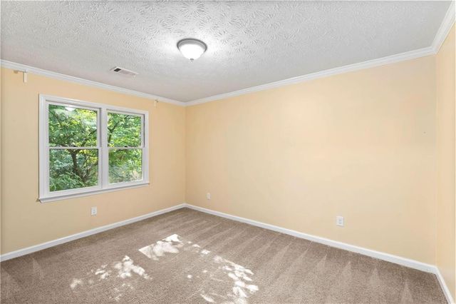 1172 Dogwood Forest NE Drive, Marietta, GA 30068