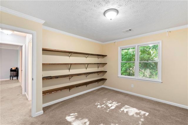 1172 Dogwood Forest NE Drive, Marietta, GA 30068