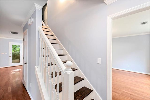 1172 Dogwood Forest NE Drive, Marietta, GA 30068