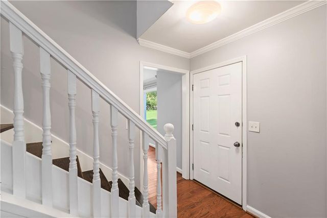 1172 Dogwood Forest NE Drive, Marietta, GA 30068