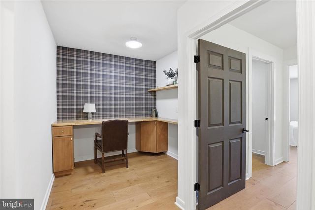 16 E WALNUT ST, Lancaster, PA 17602