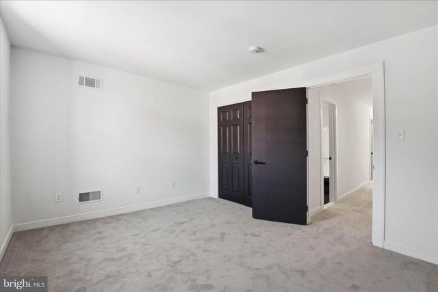 16 E WALNUT ST, Lancaster, PA 17602