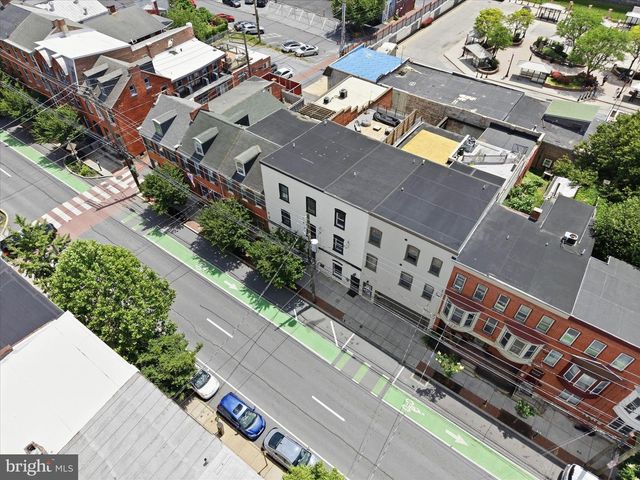16 E WALNUT ST, Lancaster, PA 17602