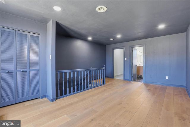 16 E WALNUT ST, Lancaster, PA 17602