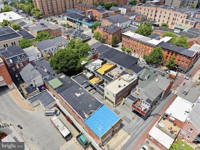 16 E WALNUT ST, Lancaster, PA 17602