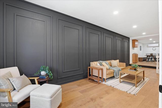 16 E WALNUT ST, Lancaster, PA 17602