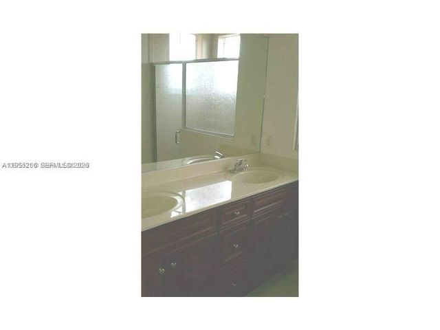 15389 SW 90th Ter, Miami, FL 33196