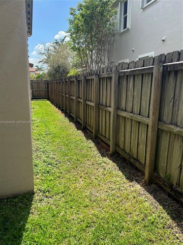 15389 SW 90th Ter, Miami, FL 33196