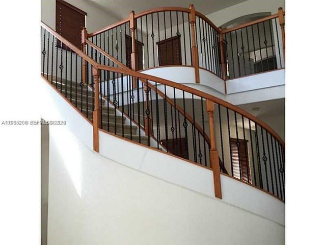 15389 SW 90th Ter, Miami, FL 33196