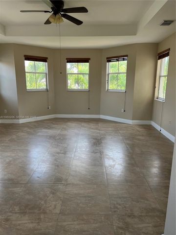 15389 SW 90th Ter, Miami, FL 33196