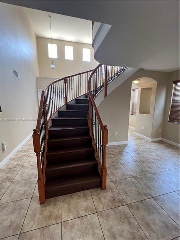 15389 SW 90th Ter, Miami, FL 33196