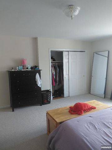 701 Grove Avenue, Cliffside Park, NJ 07010