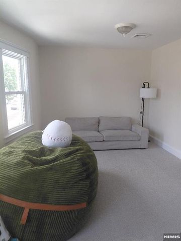 701 Grove Avenue, Cliffside Park, NJ 07010