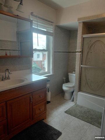 701 Grove Avenue, Cliffside Park, NJ 07010