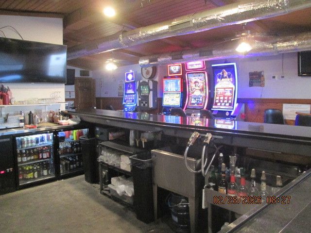 5437 S Center Avenue, Summit, IL 60501