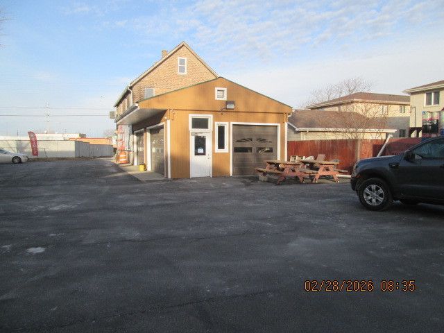 5437 S Center Avenue, Summit, IL 60501