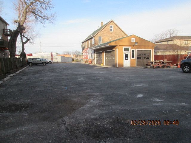 5437 S Center Avenue, Summit, IL 60501