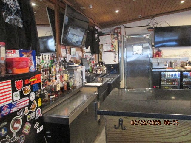 5437 S Center Avenue, Summit, IL 60501