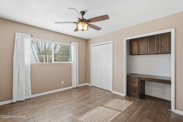 301 N Paseo De Los Conquistadores, Green Valley, AZ 85614