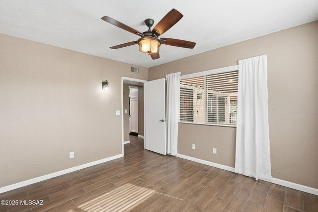 301 N Paseo De Los Conquistadores, Green Valley, AZ 85614