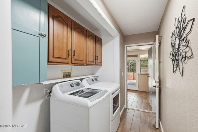 301 N Paseo De Los Conquistadores, Green Valley, AZ 85614