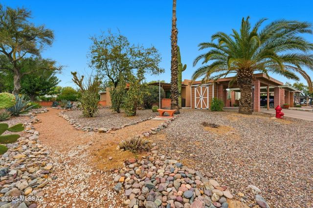 301 N Paseo De Los Conquistadores, Green Valley, AZ 85614