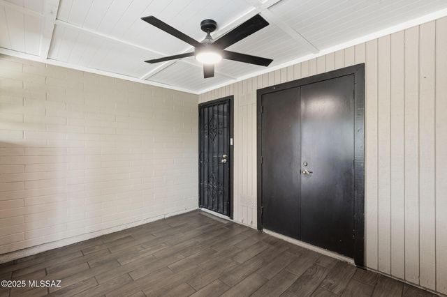 301 N Paseo De Los Conquistadores, Green Valley, AZ 85614