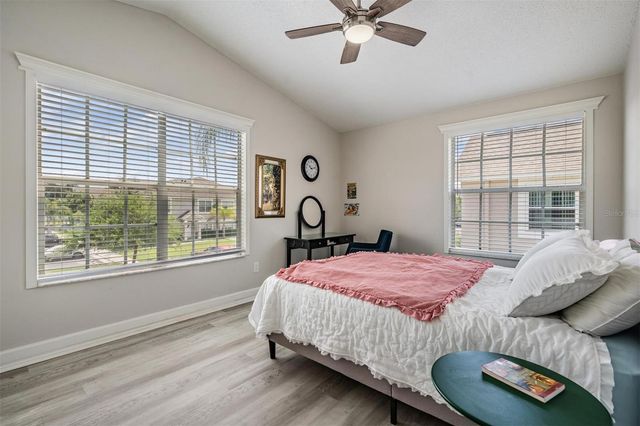 341 KENSINGTON LAKE CIRCLE, Brandon, FL 33511