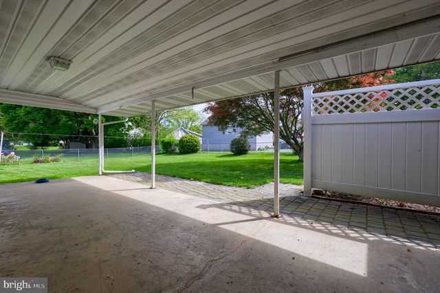 6291 CARPENTER ST, East Petersburg, PA 17520