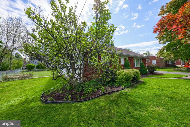 6291 CARPENTER ST, East Petersburg, PA 17520