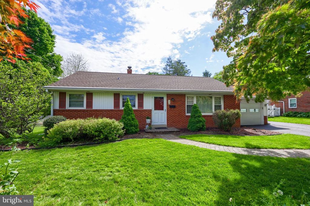 6291 CARPENTER ST, East Petersburg, PA 17520