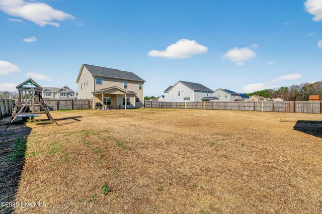 423 Planters Ridge Drive, Pikeville, NC 27863