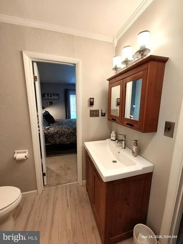 2813 SUMMIT, Baltimore, MD 21234