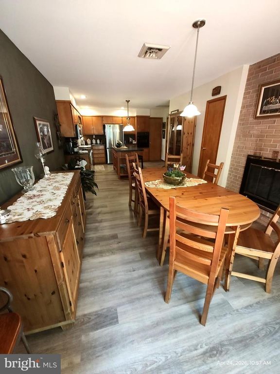 Image 18 of property listing at 2813 SUMMIT, Baltimore, MD 21234