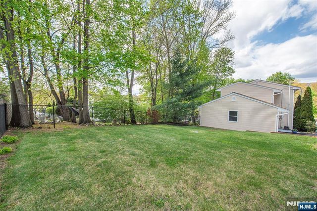 119 Sherwood Avenue, Mahwah, NJ 07430