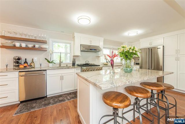 119 Sherwood Avenue, Mahwah, NJ 07430