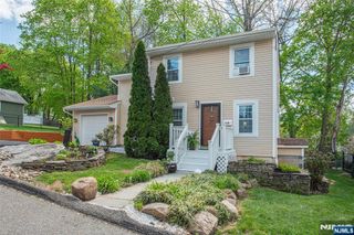 119 Sherwood Avenue, Mahwah, NJ 07430