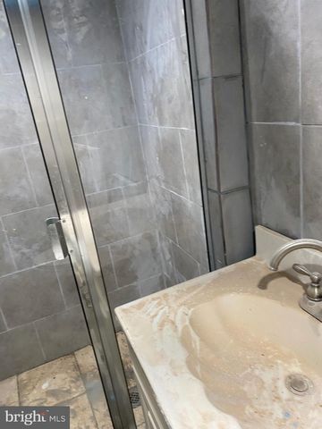 6414 CHELWYNDE AVE, Philadelphia, PA 19142