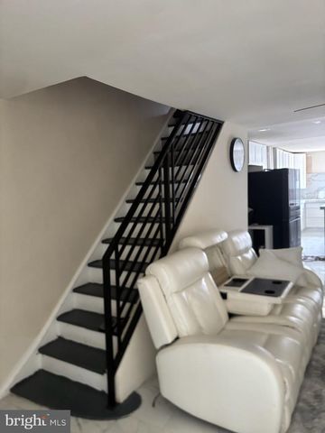 6414 CHELWYNDE AVE, Philadelphia, PA 19142